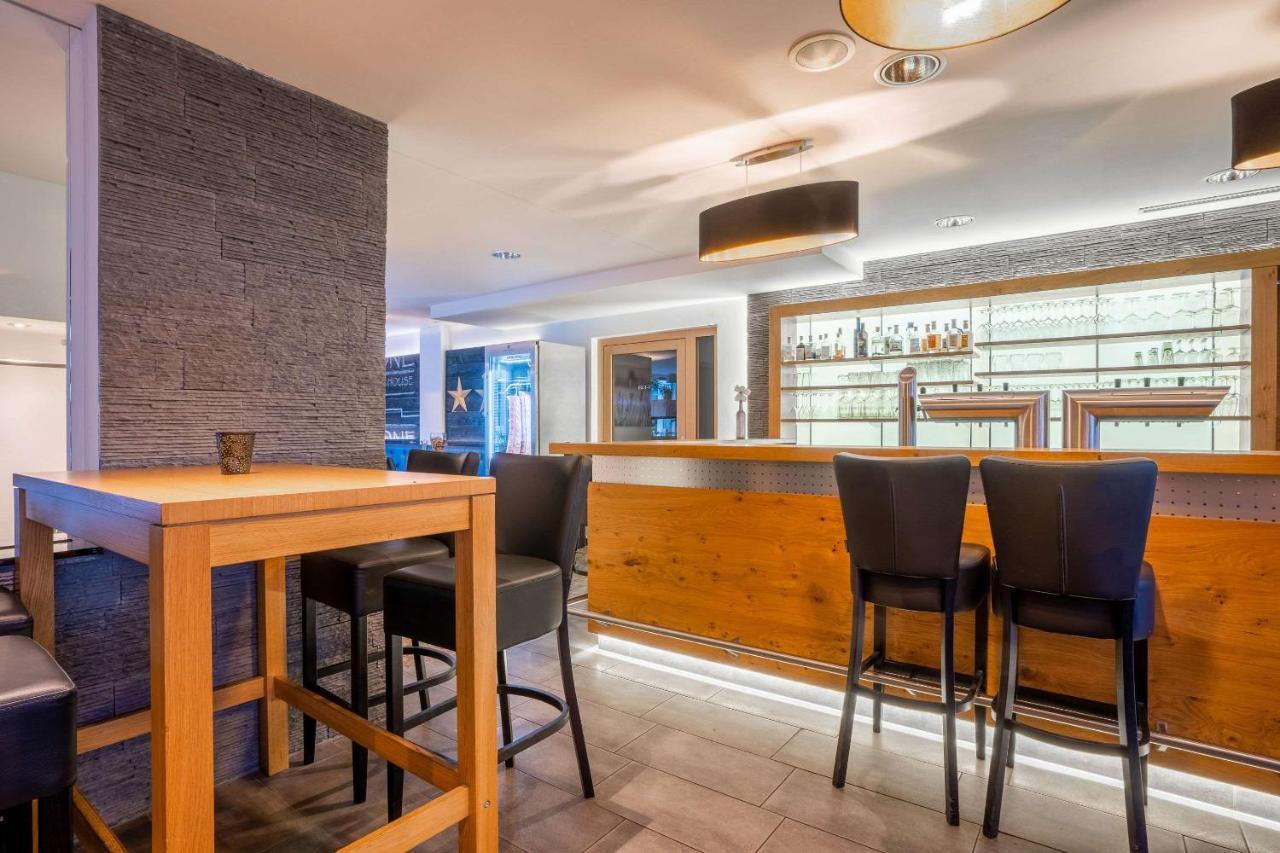 [M]Eat & Stay Hotel Haar  Eksteriør bilde